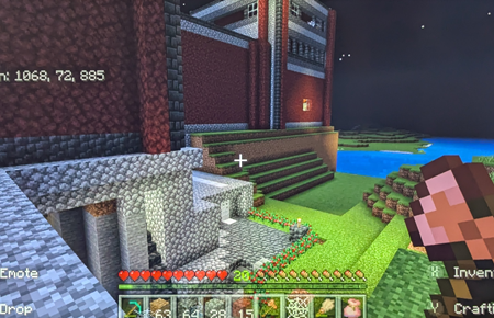 dlroW yM Mossy Hideout 2